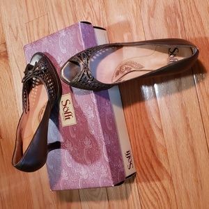 Sofft PeepToe Pump size 7.5